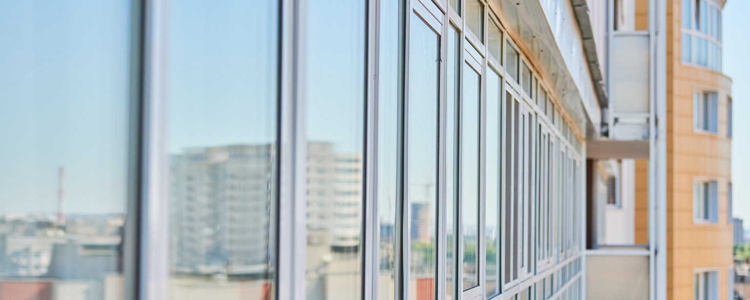 Ventanas de PVC en CDMX con vista urbana